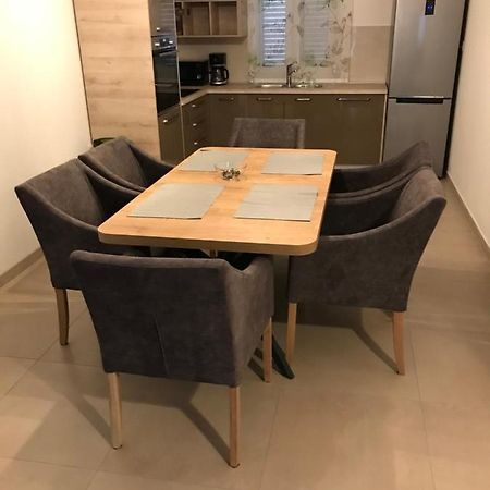 Albatros Apartamento Kaštel Sućurac Exterior foto
