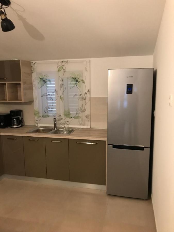 Albatros Apartamento Kaštel Sućurac Exterior foto
