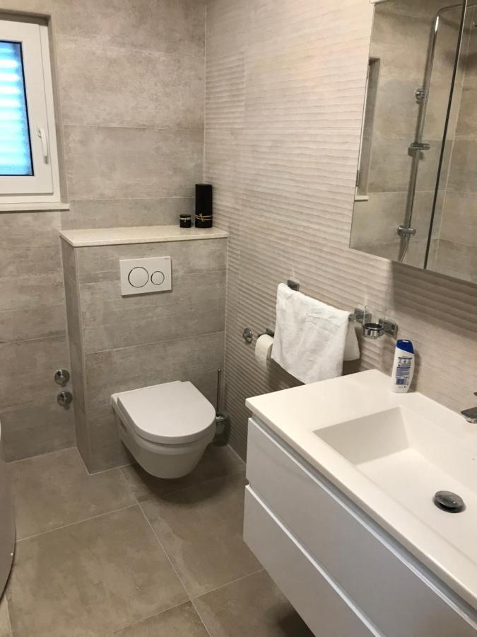 Albatros Apartamento Kaštel Sućurac Exterior foto